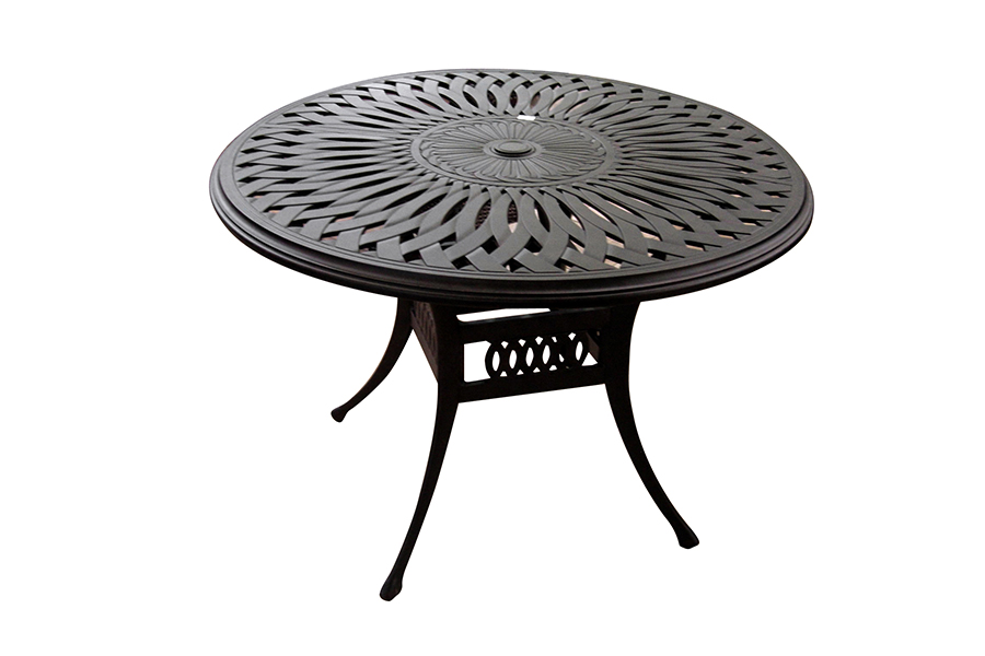 Outdoor Dining Furniture Pioneer Family Pools Outdoor Dining Furniture Pioneer, Round Patio Tables Canada