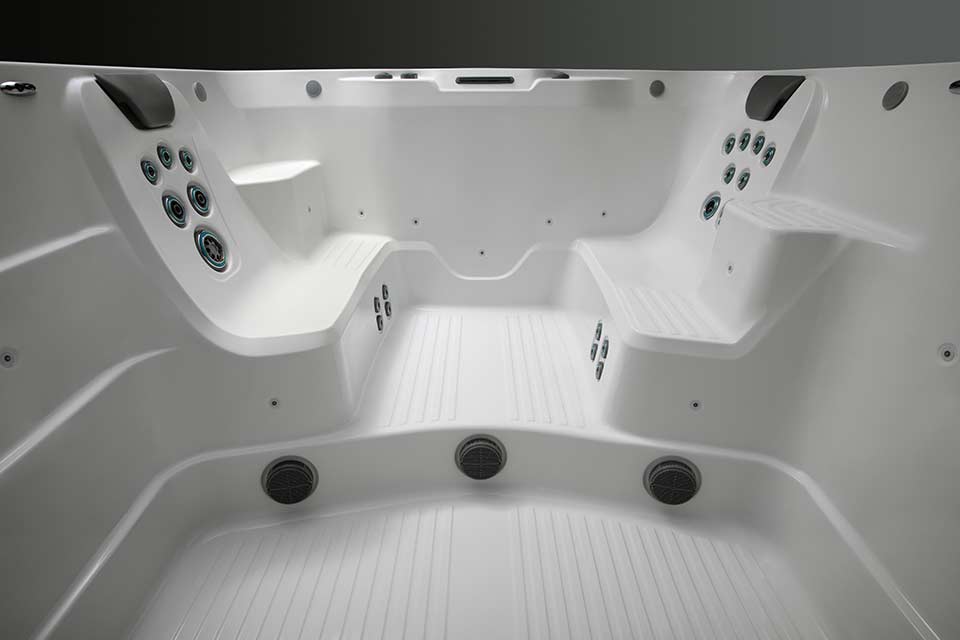 R500 RecSport Systems - Swim Spas - Pioneer Family Pools - Gallery