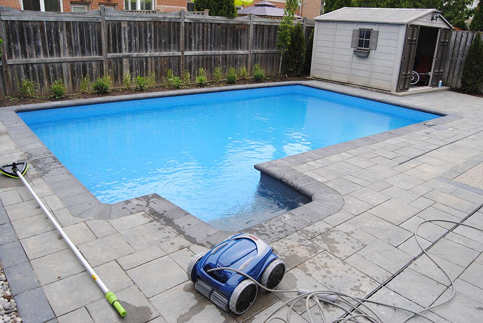 Blue Crystal Pioneer Family Pools