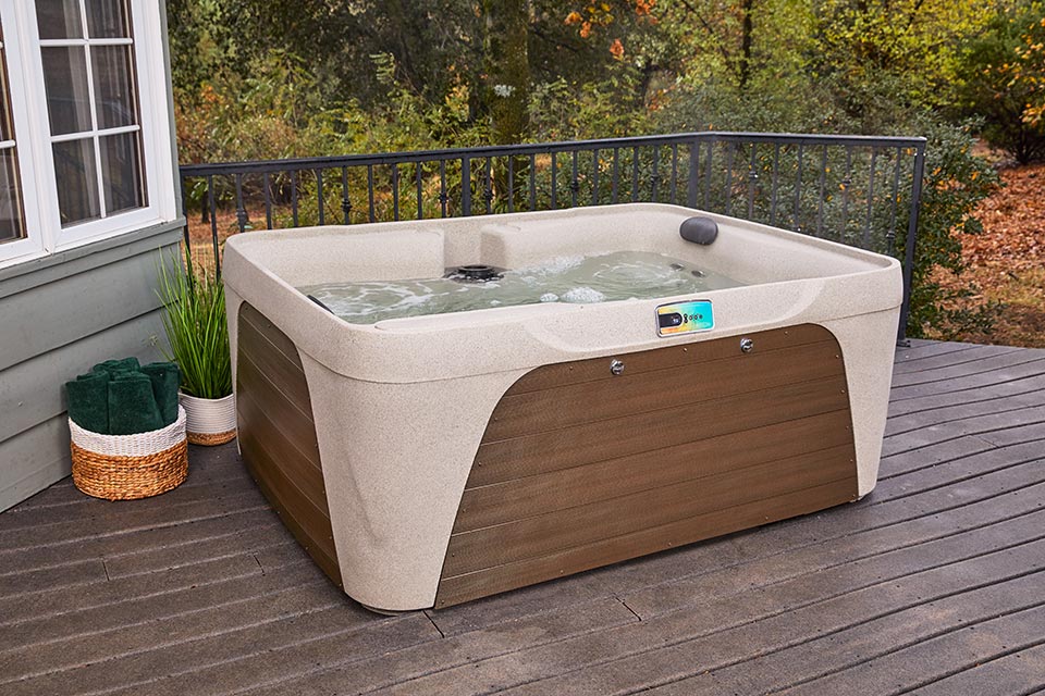 Jacuzzi Exterior Fantasy Spas Enamor Premier Taupe Brown - Pool