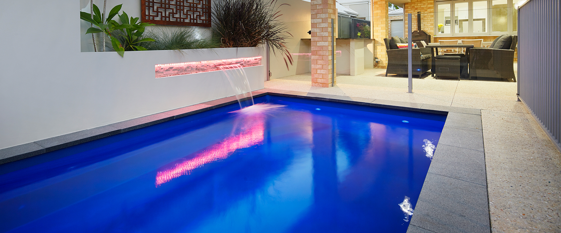 Sovereign Fibreglass Pool Pioneer Family Pools