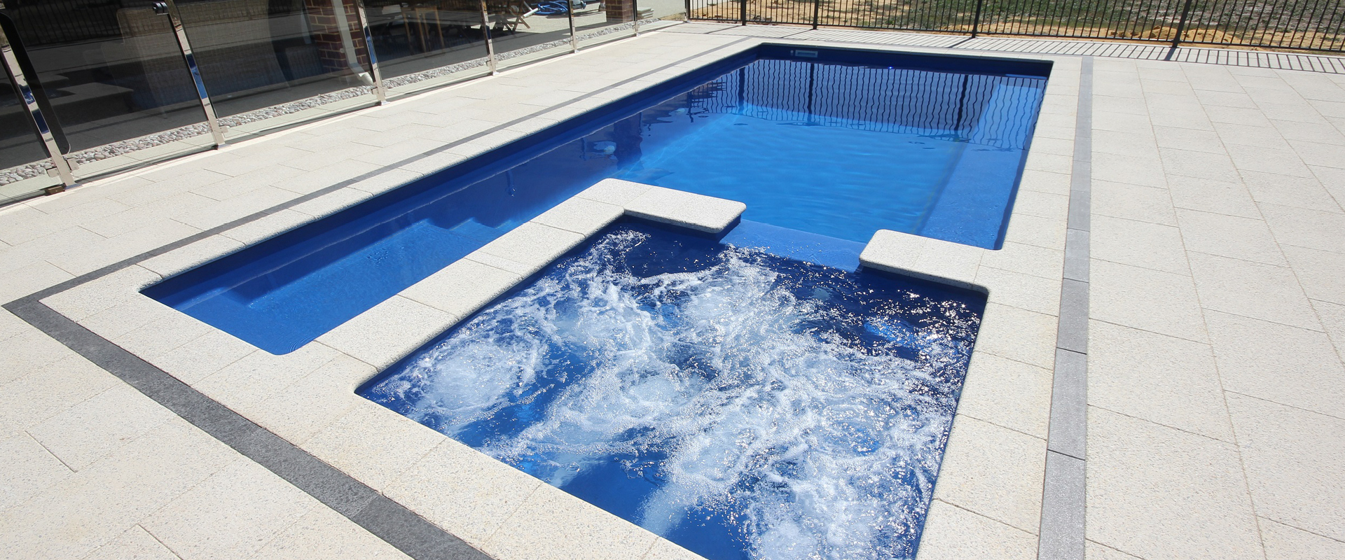SaintRemy Fibreglass Pool Pioneer Family Pools