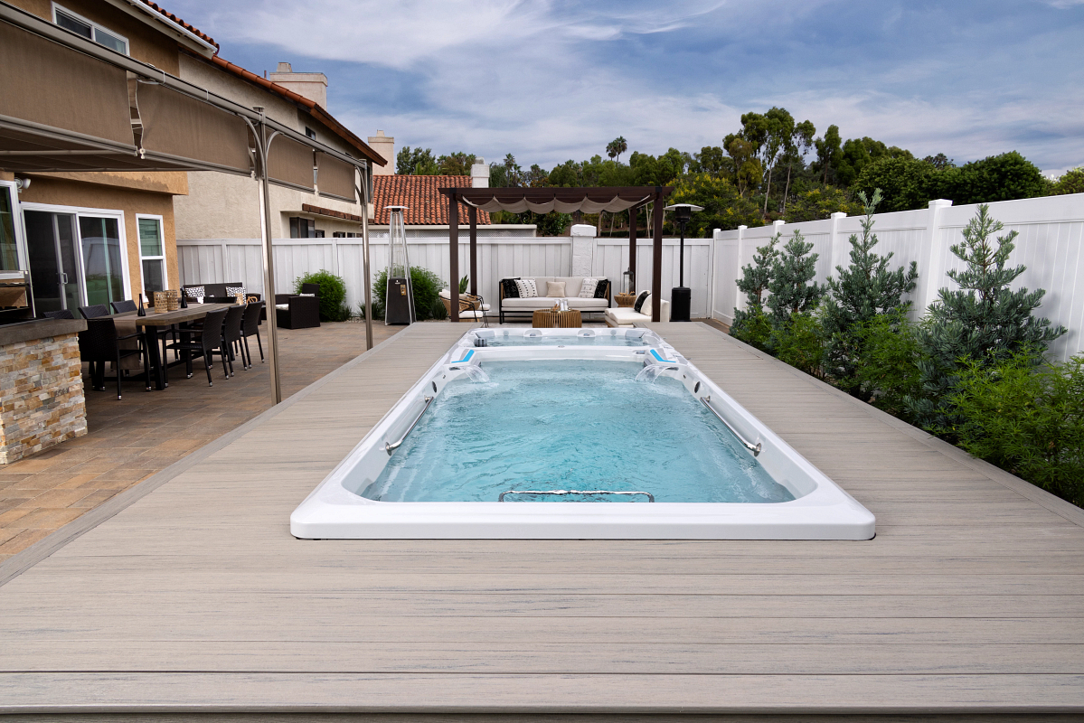 Empty front view of an Endless Pool swim spa